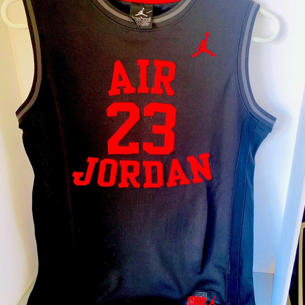 Air Jordan Jersey New Kids Large